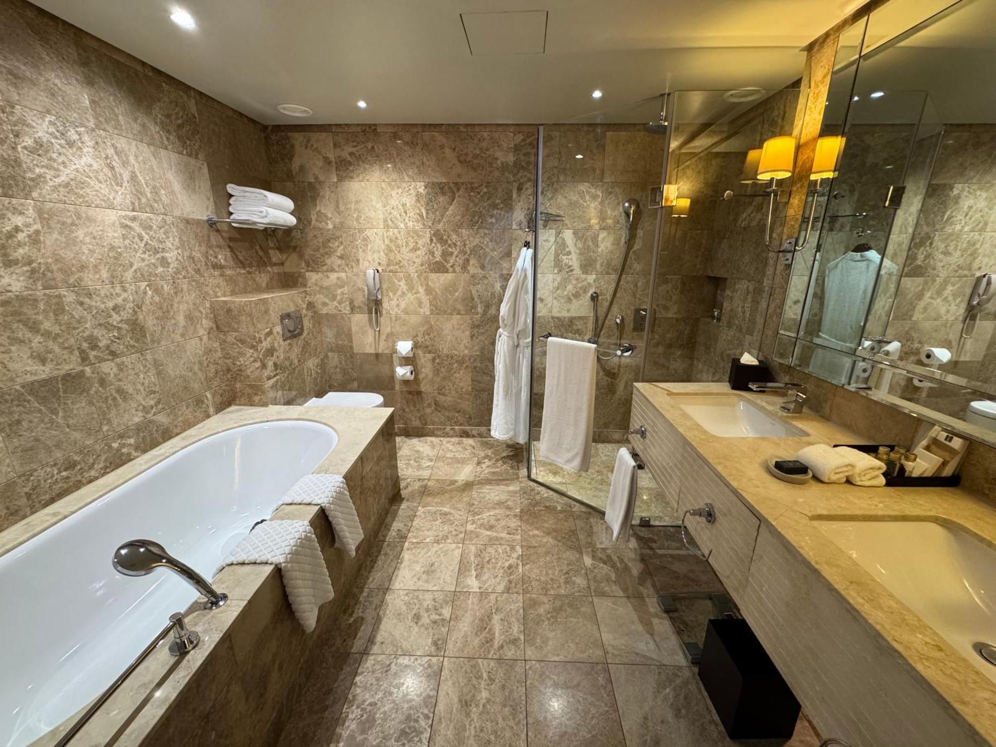 Luxury Residence At Taj Cape Town - Top Corner Apartment With Balcony - Newly Renovated Екстер'єр фото
